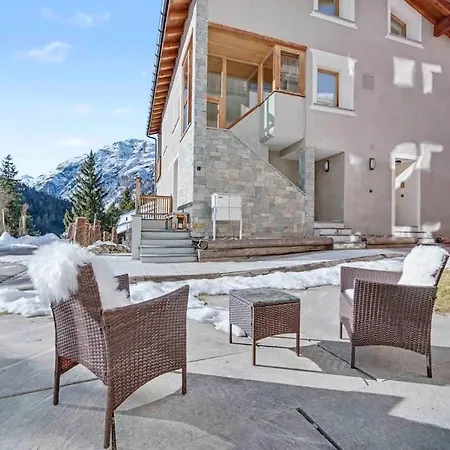 Apartment St Moritz Comfort And Space For Families, 3 Bedrooms And Garden Pontresina