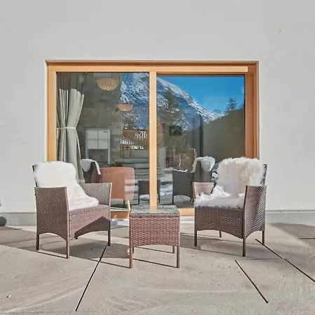 St Moritz Comfort And Space For Families, 3 Bedrooms And Garden Apartment Pontresina
