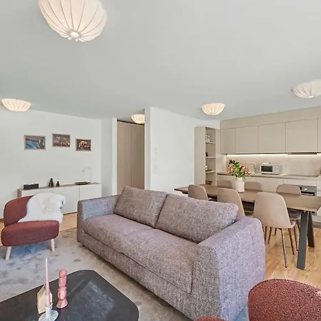 St Moritz Comfort And Space For Families, 3 Bedrooms And Garden