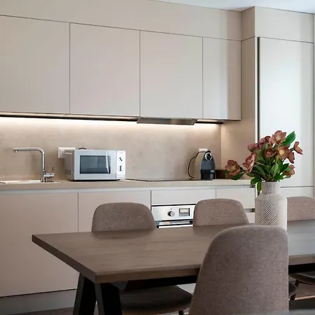 St Moritz Comfort And Space For Families, 3 Bedrooms And Garden Pontresina